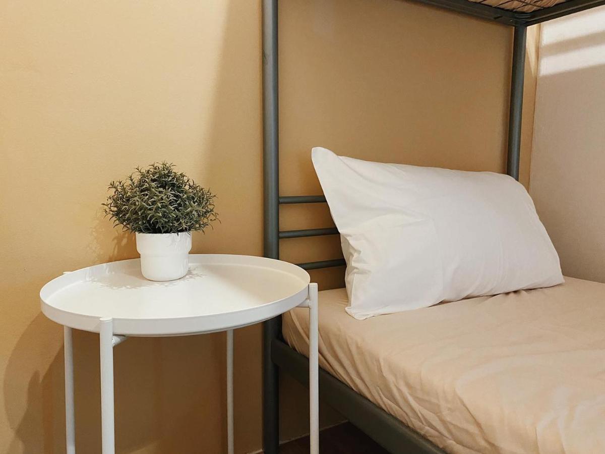 Ben&Pooh Hostel Bangkok Eksteriør bilde