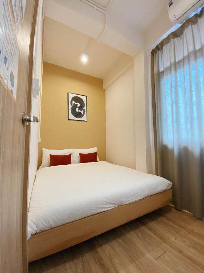 Ben&Pooh Hostel Bangkok Eksteriør bilde